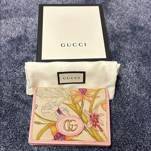 Gucci Floral Canvas Compact Wallet - Picture 14 of 15
